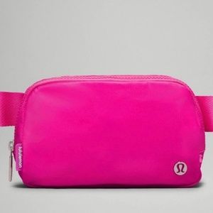 NWT Lululemon Everywhere Belt Bag in Sonic Pink 1L  w/small shopper!